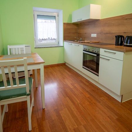 Monteur-/ Arbeiter-Apartment_ Wohnung 4 Memmingen Eksteriør billede